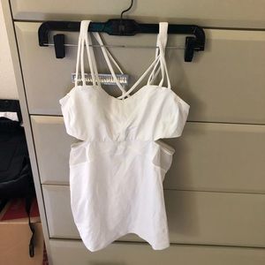 This a one of the prettiest tops!